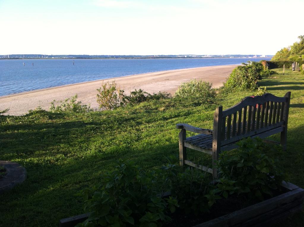 La Maison De La Plage - La Cerisaie Bed & Breakfast องเฟลอร์ ภายนอก รูปภาพ