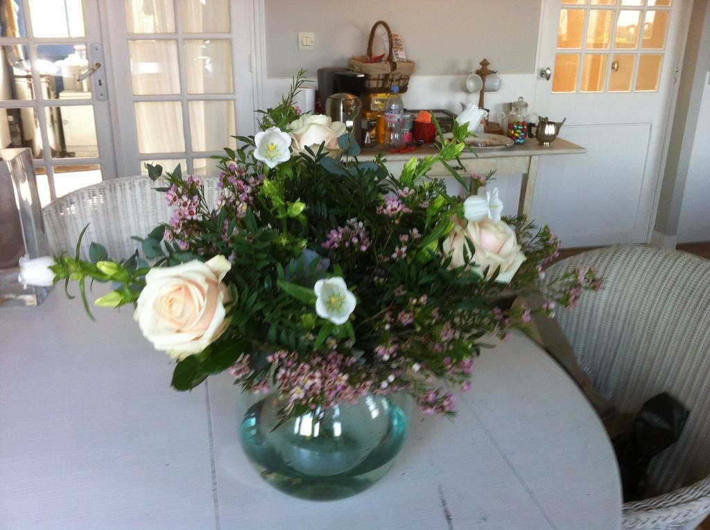 La Maison De La Plage - La Cerisaie Bed & Breakfast องเฟลอร์ ภายนอก รูปภาพ